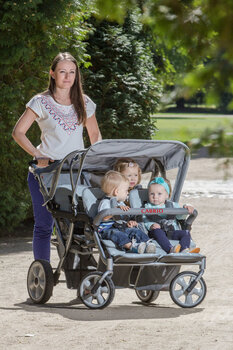 Produktbild von Kindersportwagen 4-Sitzer ohne Motor