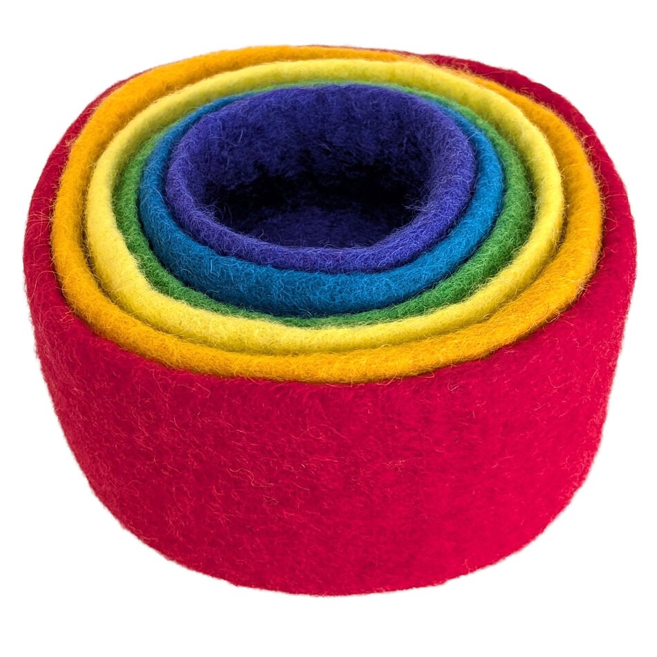 Filzschalen Regenbogen ineinander 