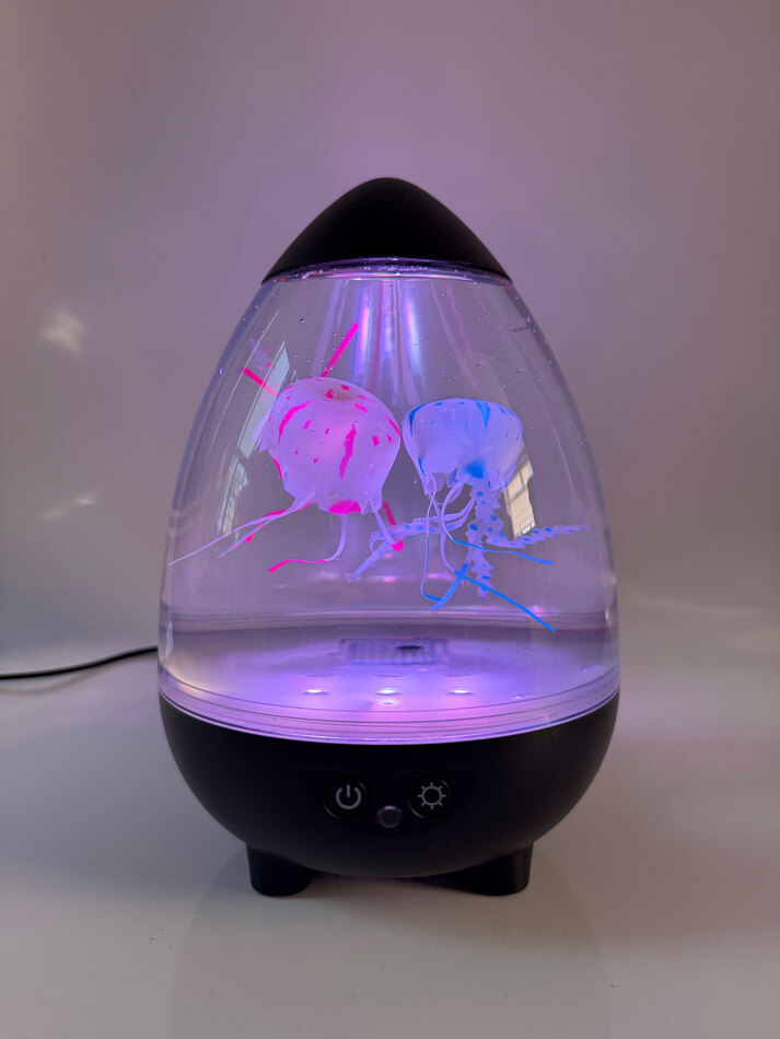 Sinneslampe Wasserwelt violett beleuchtet