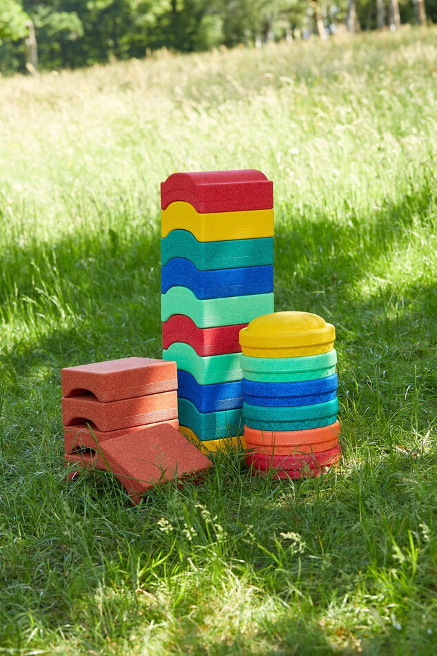 MyFunStones auf der Wiese