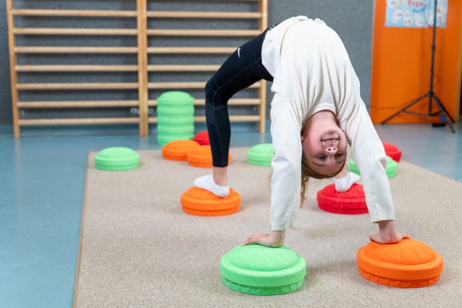 Kinder spielen mit MyFunStone